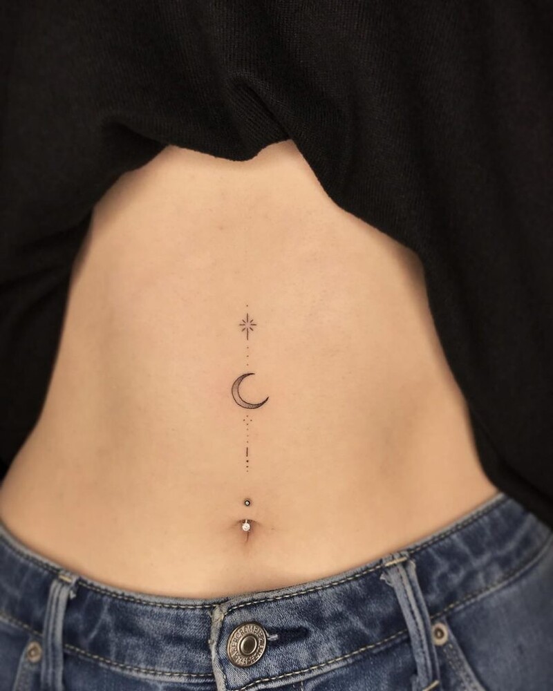 Stomach Tattoos For Women 